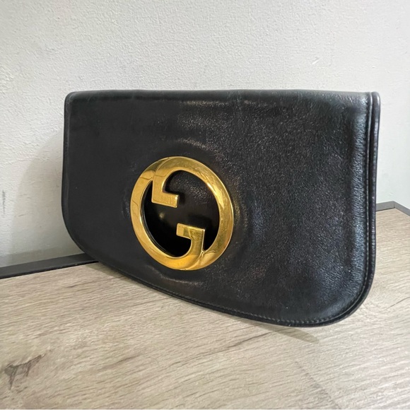 VINTAGE Genuine GUCCI Black Leather BLONDIE Gold Metal GG Logo CLUTCH Purse BAG - Picture 2 of 7